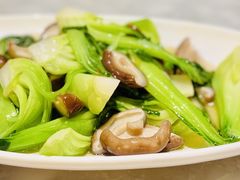 -渝信川菜 · 川味家常菜(财富购物中心店)