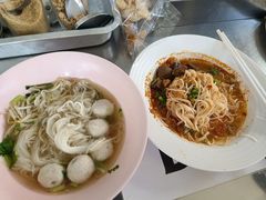 -Khao Soi Mae Manee