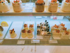 -花花卷卷·鲜食蛋糕(静安久光百货店)