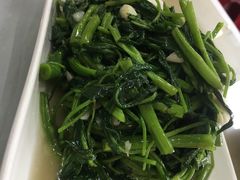 -魏四小鱼锅贴王