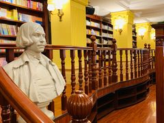 -果戈里书店