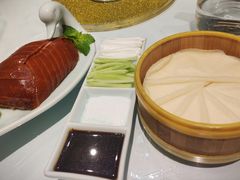 -鸿星花园酒家(银亿家园店)