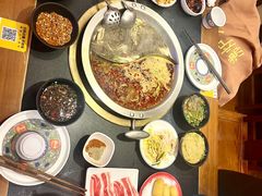 -沸炉重庆老火锅(军事博物馆店)