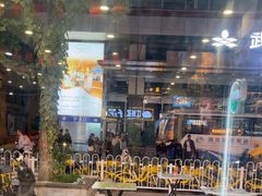 -江城燕子大排档(江汉路步行街店)