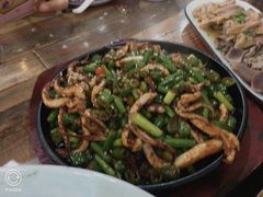 铁板鱿鱼须-八张桌子(老店)