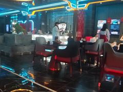 -屋有岛沉浸游戏旗舰店(中山公园店)