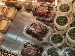 -酥大興·新国潮糕点配茶饮(龙岗万达黑金店)
