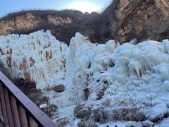 -大平台龙居瀑布旅游区