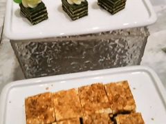 -飨食汇全日制餐厅·昆山皇冠假日酒店(九方店)