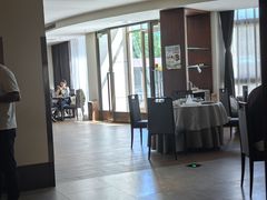 -静之湖湖畔餐厅