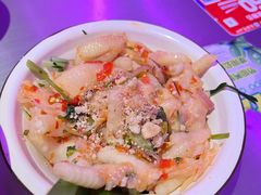 青柠酸辣凤爪-新越盏·东南亚料理(捷登都会店)
