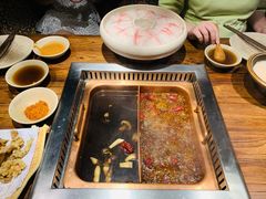 -老牌坊云南鱼豆花火锅(嵩山店)