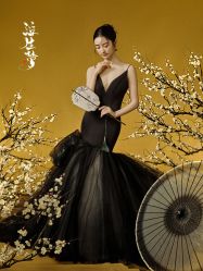 -雪中彩影婚纱摄影·微光艺术中心