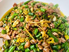 -老方桌烂蹄花川菜馆(九龙坡店)