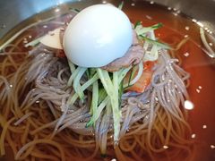 -明洞阿姨·韩式酱蟹烤肉·创意料理(三元桥店)