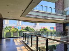 -新世界休闲生活广场(奉贤店)