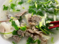 -吕记清真美食城(永兴服装街店)