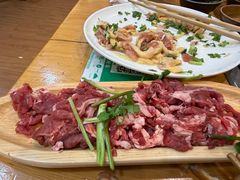 -苗阿哥酸汤牛肉火锅(体育场店)