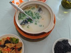 -天乐农家鱼头王(天目湖店)