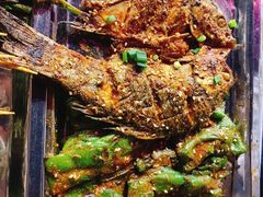 喜头鱼-小民大排档(光谷店)