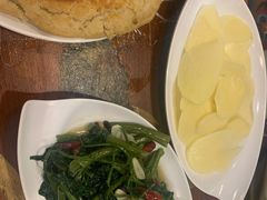 -四姑娘山阿巴郎·藏式花园餐厅