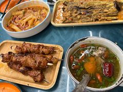 -乡村馕坑肉·烧烤·新疆菜·本地人更爱吃(阿勒泰首店)