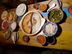 -房子红了鱼豆花重庆老火锅(广厦学院店)