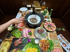 -青瓦餐厅·生鱼片·韩园烤肉(西塔店)