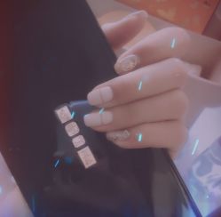 -夏花美甲美睫