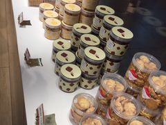 -好利来(红牌楼店)
