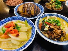 -蓝田九大碗民俗食府(蓝田店)