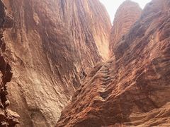 -天山神秘大峡谷