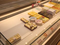 -好利来(新宜白店)