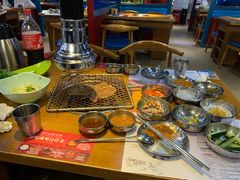 -老炉家木炭烤肉(长江国际店)