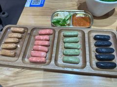 烤肠拼盘-青瓦餐厅·生鱼片·韩园烤肉(西塔店)