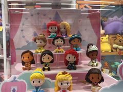 -泡泡玛特POPMART(蓝色港湾店)