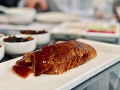 酥不腻烤鸭-小大董·烤鸭(观景餐厅·南京西路店)
