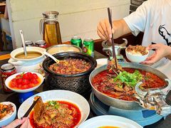 -万重锦·人文川菜馆(骡马市店)