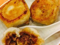 生煎鲜肉包-龙抄手(春熙路总店)