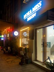 -MOKA SALON