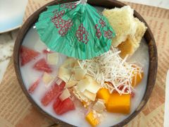 -春天里餐厅·云南创意菜特色美食(束河店)