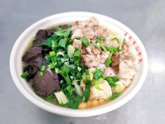 -文山荷鲜居(翠湖店)