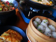 老通城三鲜豆皮-莲餐厅·湖北菜·藕汤是头牌(愚园路店)