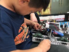 -睿冠机器人活动中心(徐汇中心)