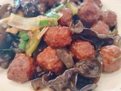 溜丸子-丰泽园饭店