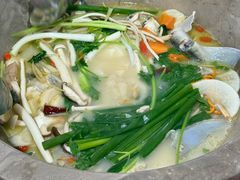 -姚记抚仙湖石锅鱼庄