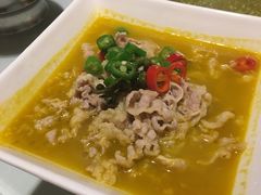 酸汤肥牛-阿拉本帮菜馆(虹口店)
