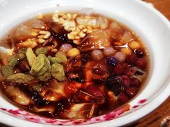 -渝是乎酸菜鱼·川渝小炒(新世界百货望京店)