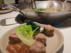-左庭右院鲜牛肉火锅(金山万达店)
