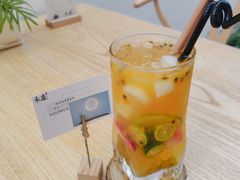 水果茶-禾康家蛋糕店